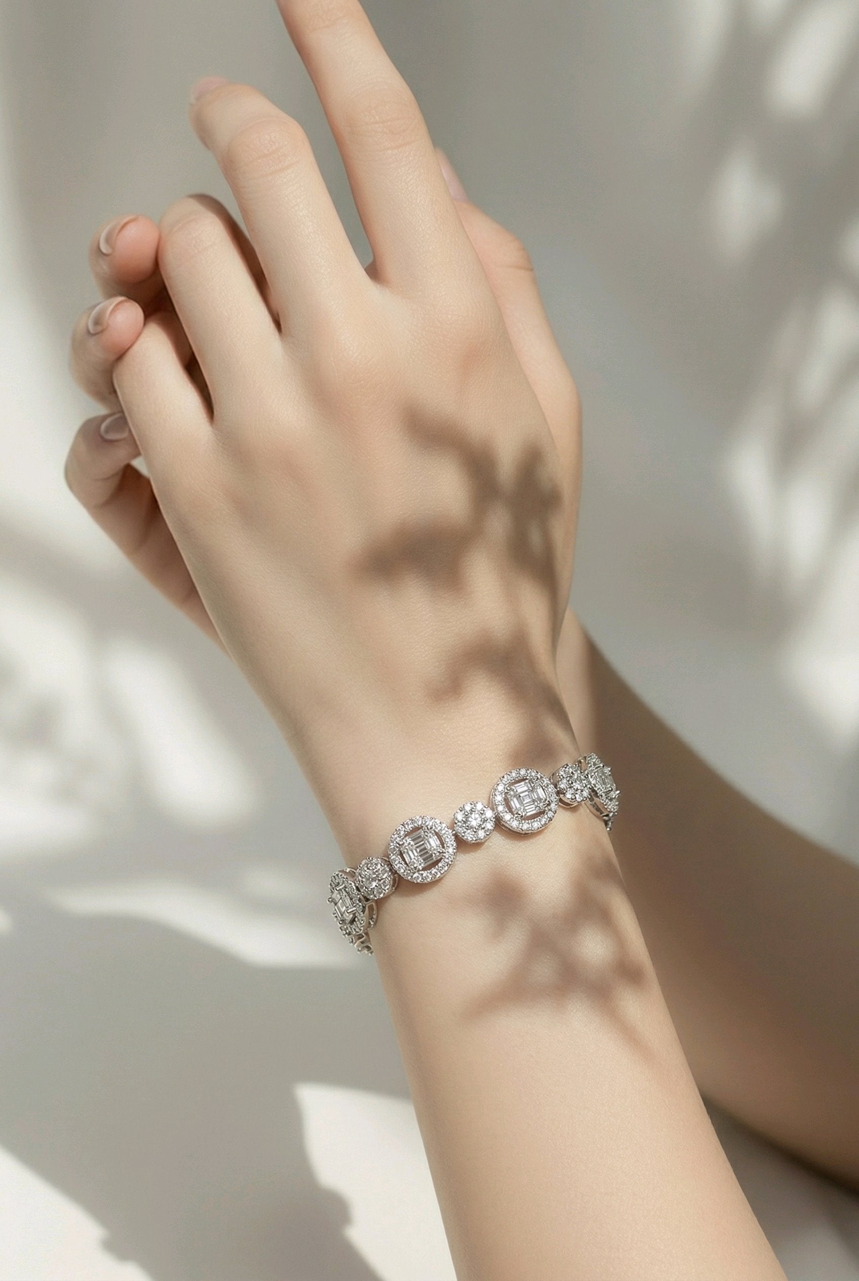 Elegant Halo Cubic Zirconia Bracelet
