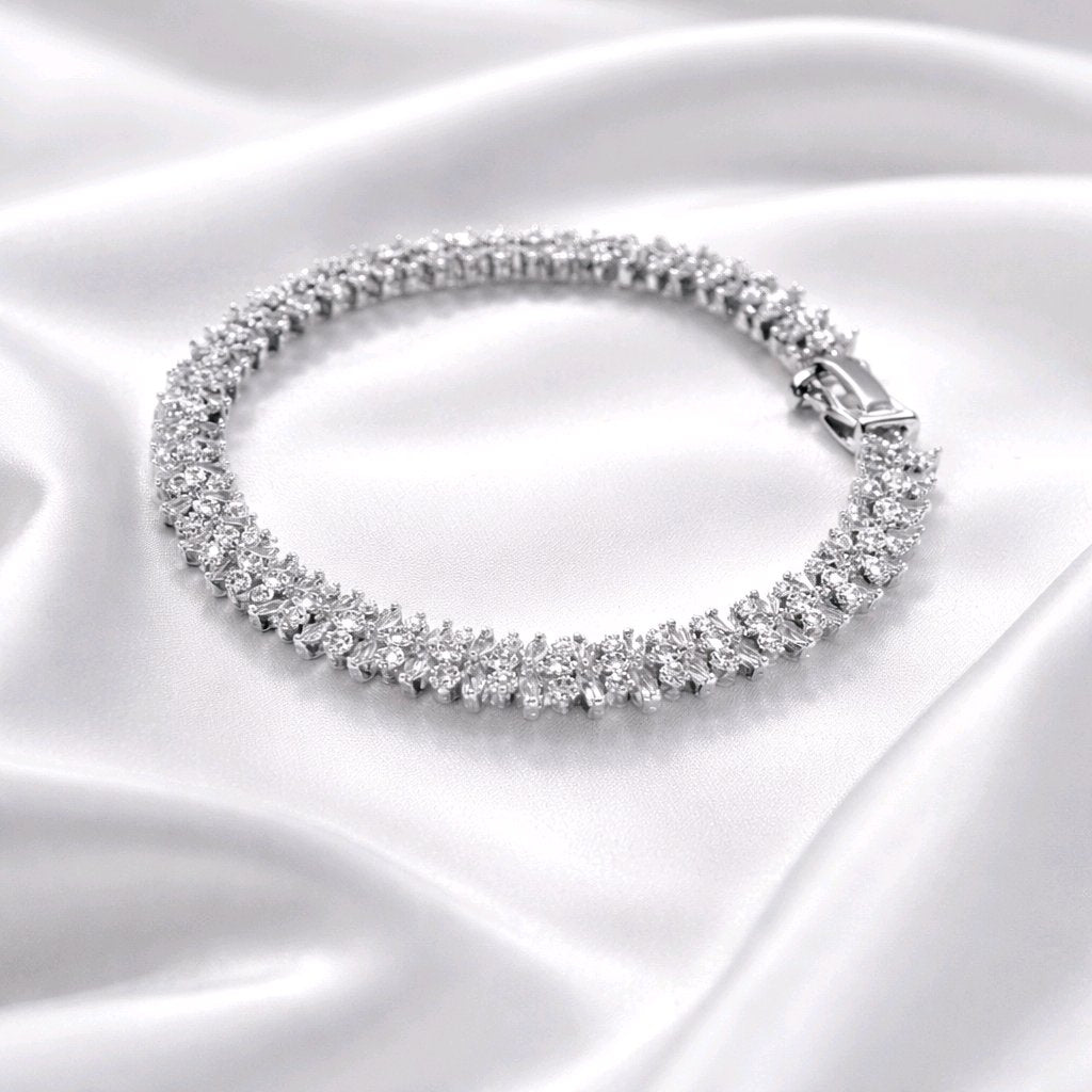 Elegant Halo Cubic Zirconia Bracelet