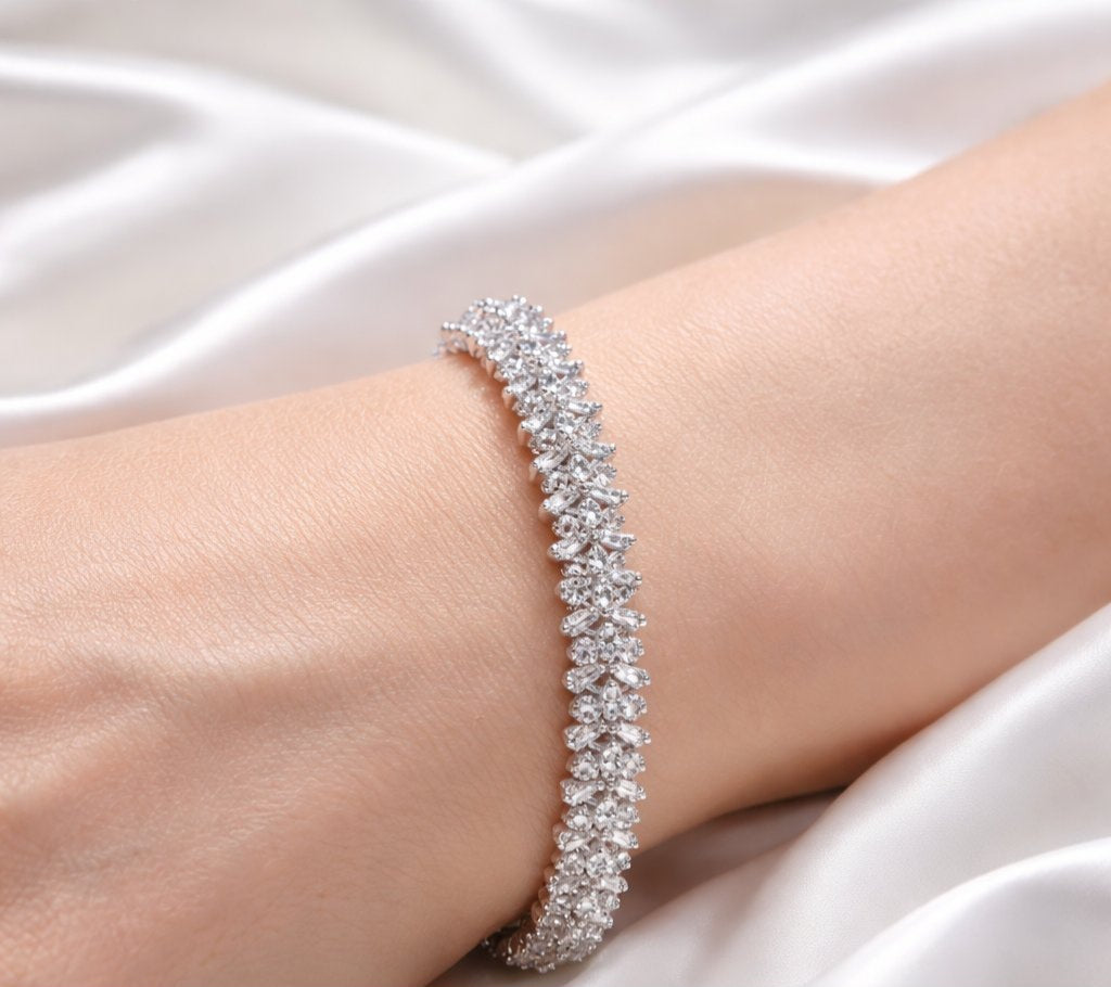 Elegant Halo Cubic Zirconia Bracelet