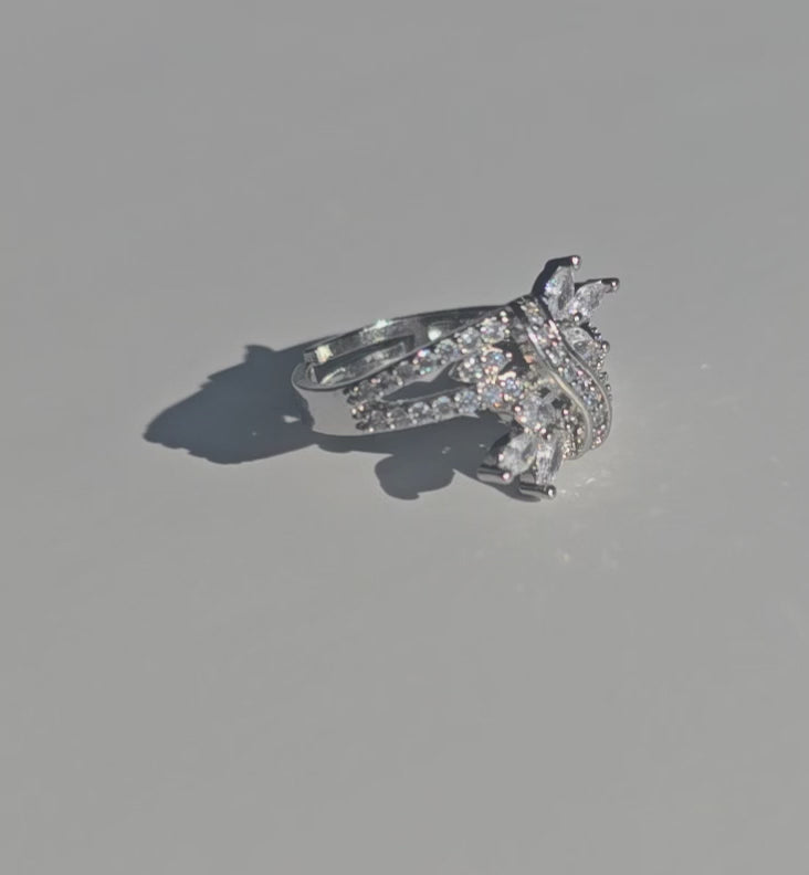 Luxe Sparkling Floral Wrap Ring (Adjustable)